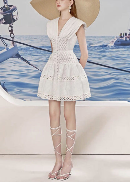 Beautifully Crafted Dress in a Classic Style