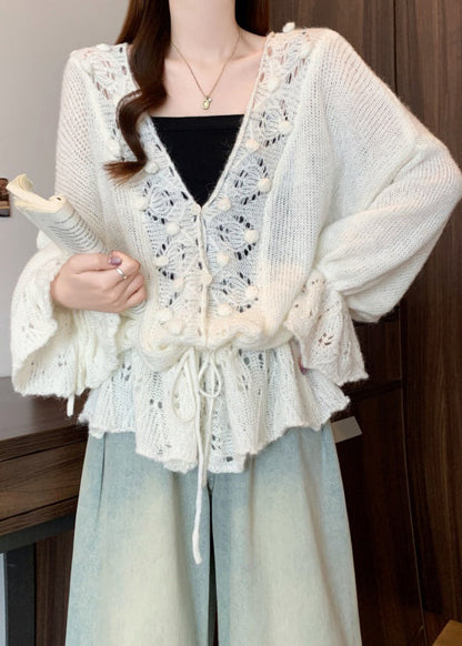 Classic Vintage Cardigan with a Flattering Fit