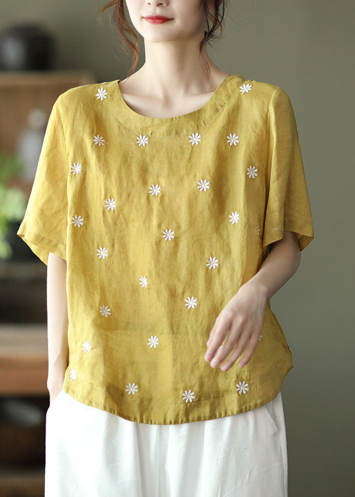 Effortlessly Elegant Shirt with a Timeless Design