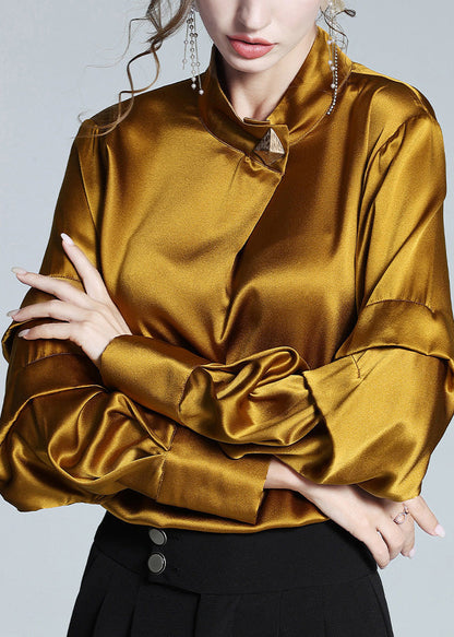 A Vintage Style Top with Delicate Timeless Details