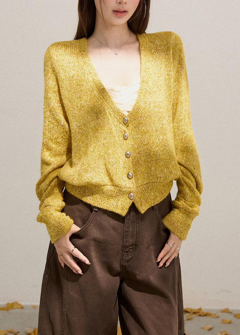 Elegantly Styled Cardigan for Everyday Wear