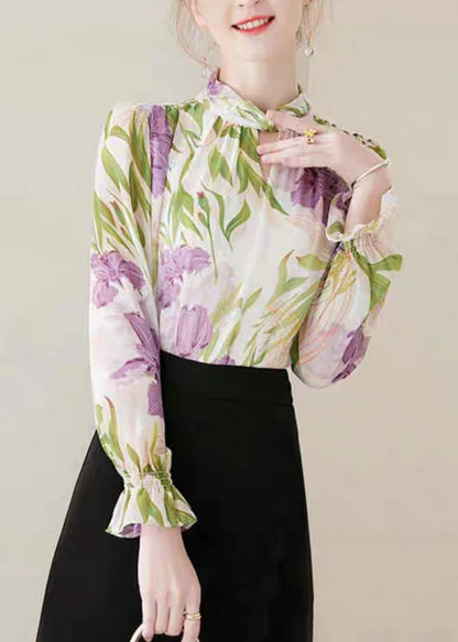 Beautifully Finished Blouse in a Timeless Design