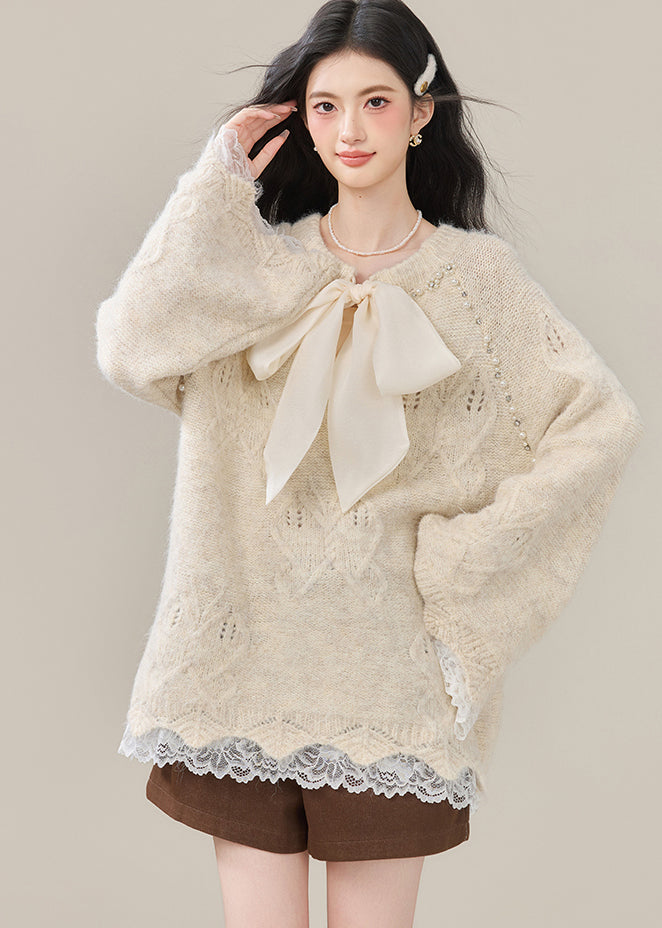 Well Tailored Top with a Graceful Silhouette
