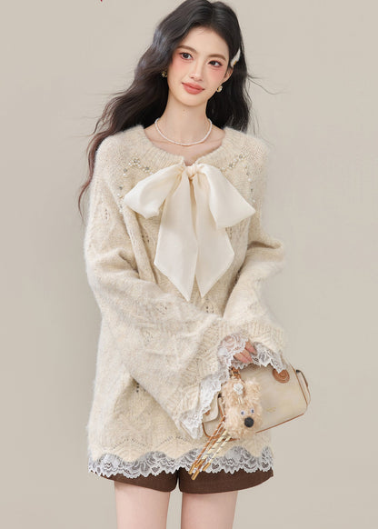 Well Tailored Top with a Graceful Silhouette