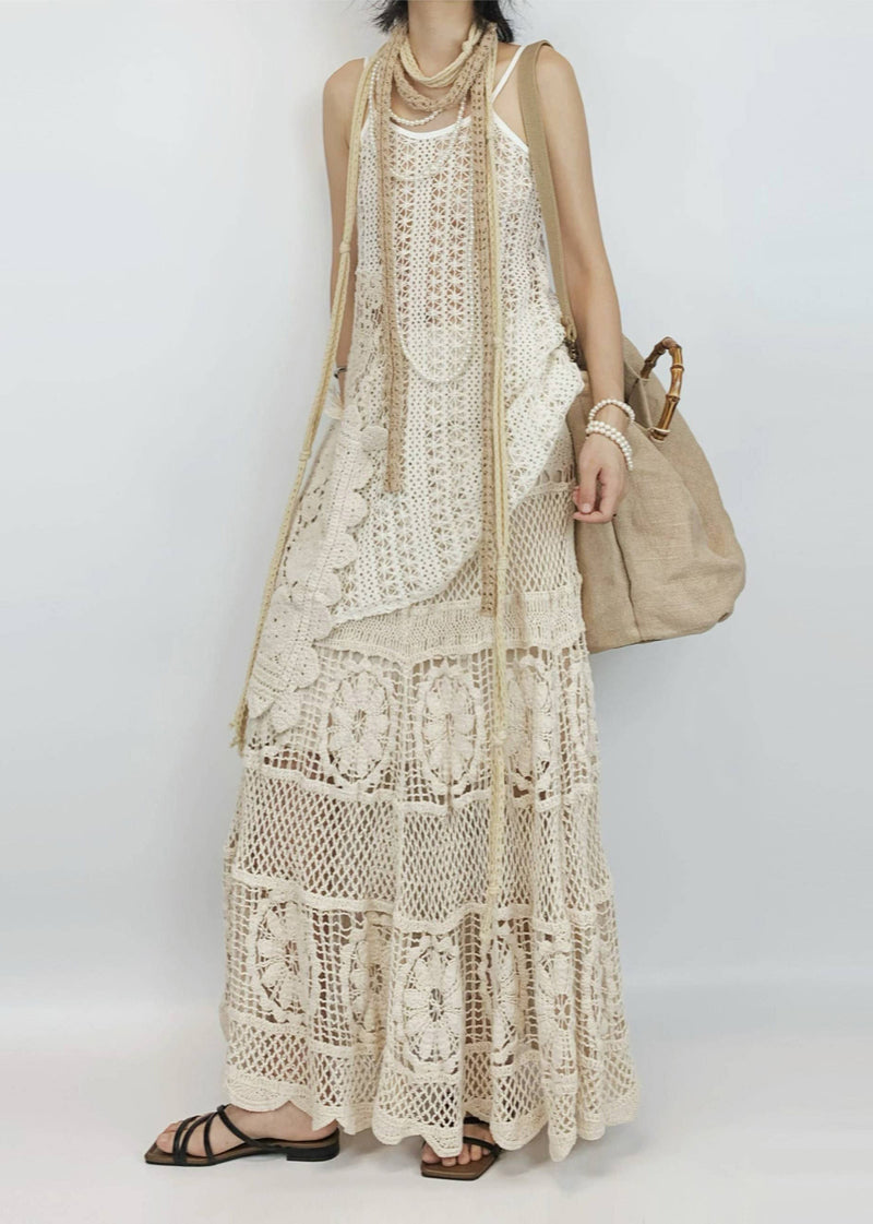 Effortlessly Elegant Garment with a Timeless Design