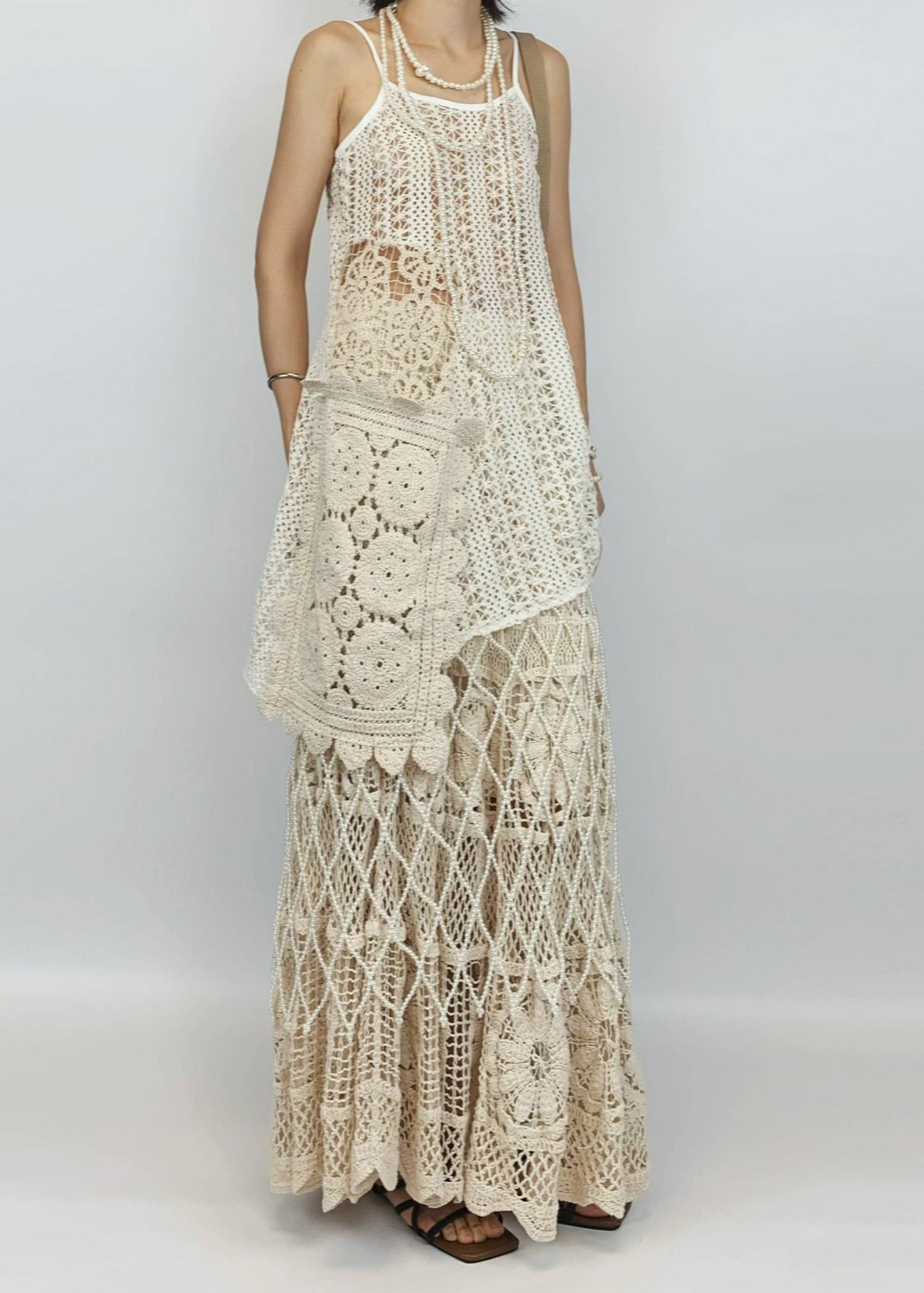Effortlessly Elegant Garment with a Timeless Design