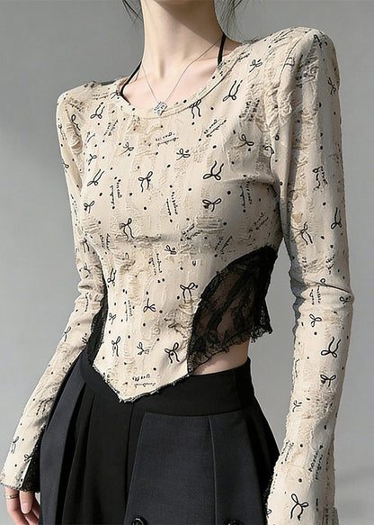 Beautifully Finished Blouse in a Timeless Design