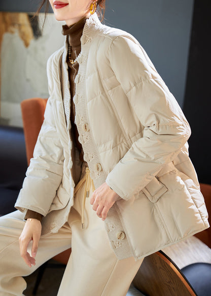 Effortlessly Elegant Jacket with a Timeless Design