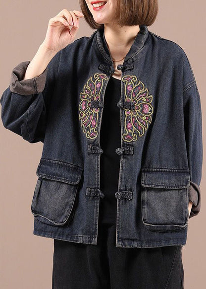 Sophisticated Jacket with a Clean Classic Look