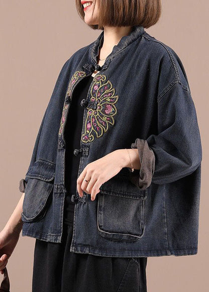 Sophisticated Jacket with a Clean Classic Look