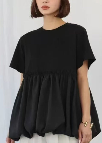 Effortlessly Elegant Top with a Timeless Design
