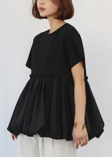 Effortlessly Elegant Top with a Timeless Design