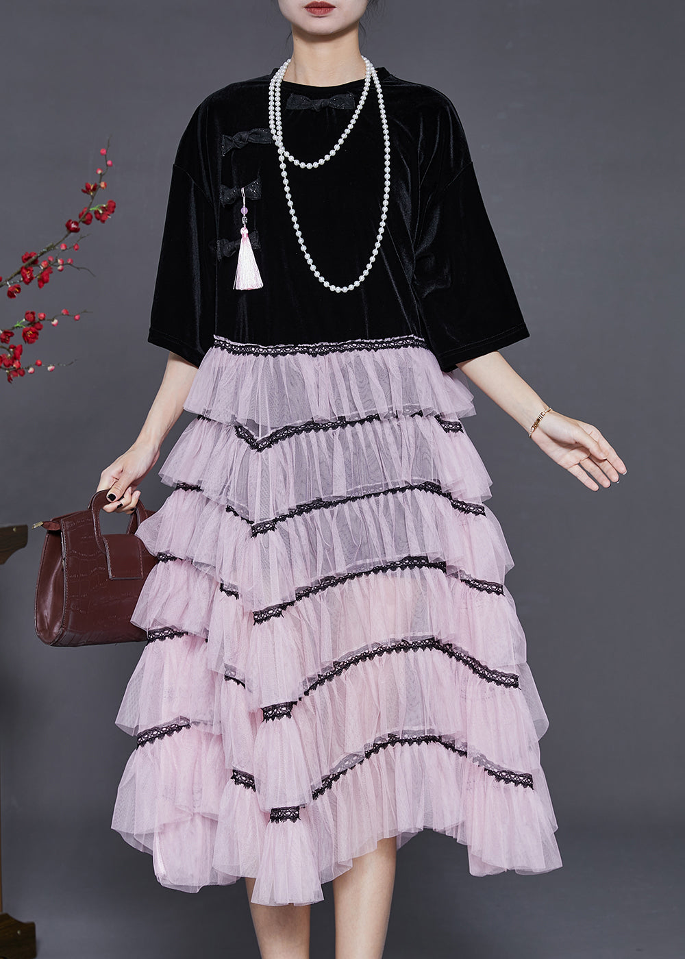Classic Vintage Dress with a Flattering Fit
