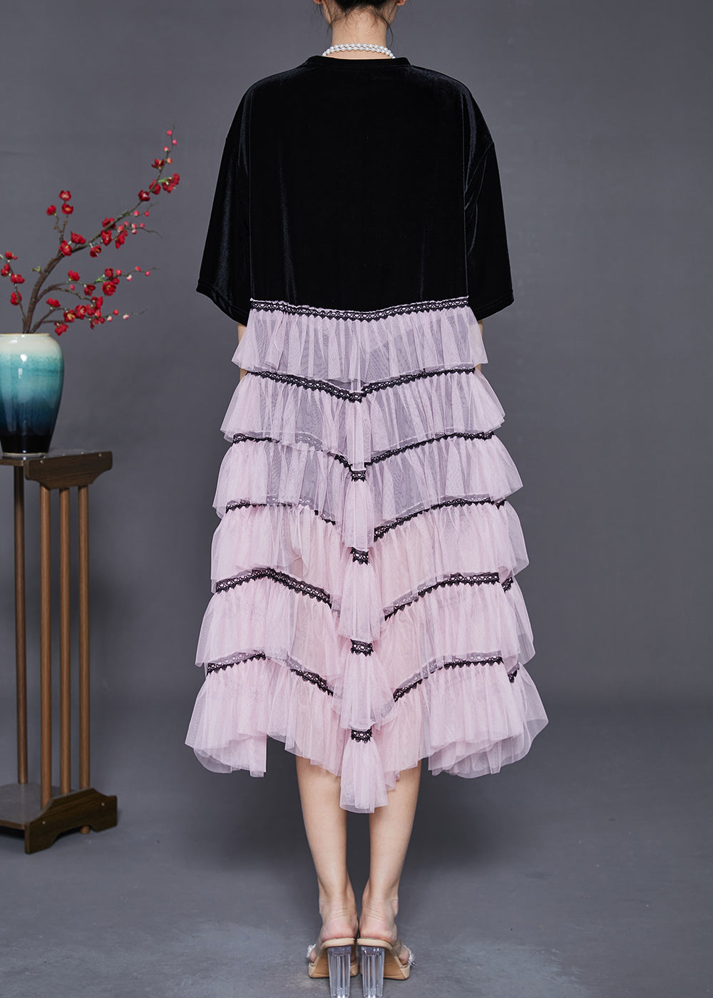Classic Vintage Dress with a Flattering Fit