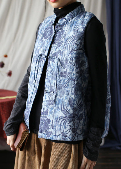 Effortlessly Elegant Top with a Timeless Design