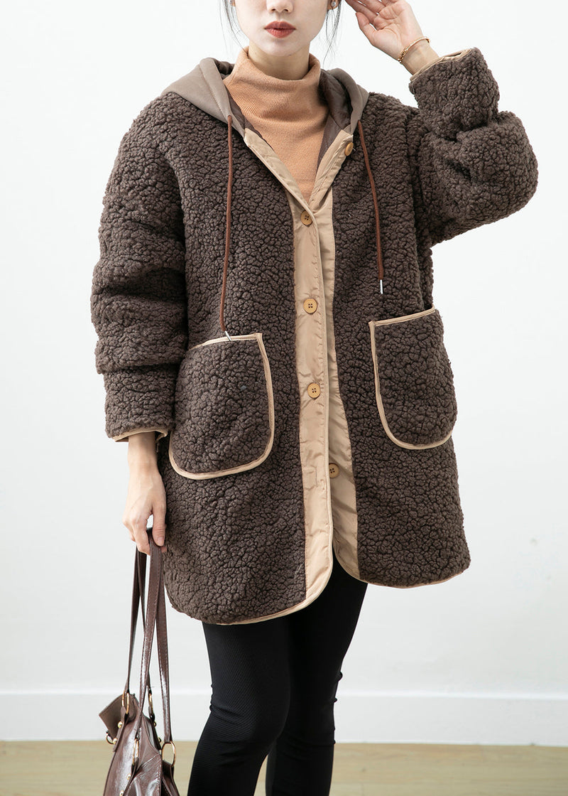 Effortlessly Elegant Coat with a Timeless Design
