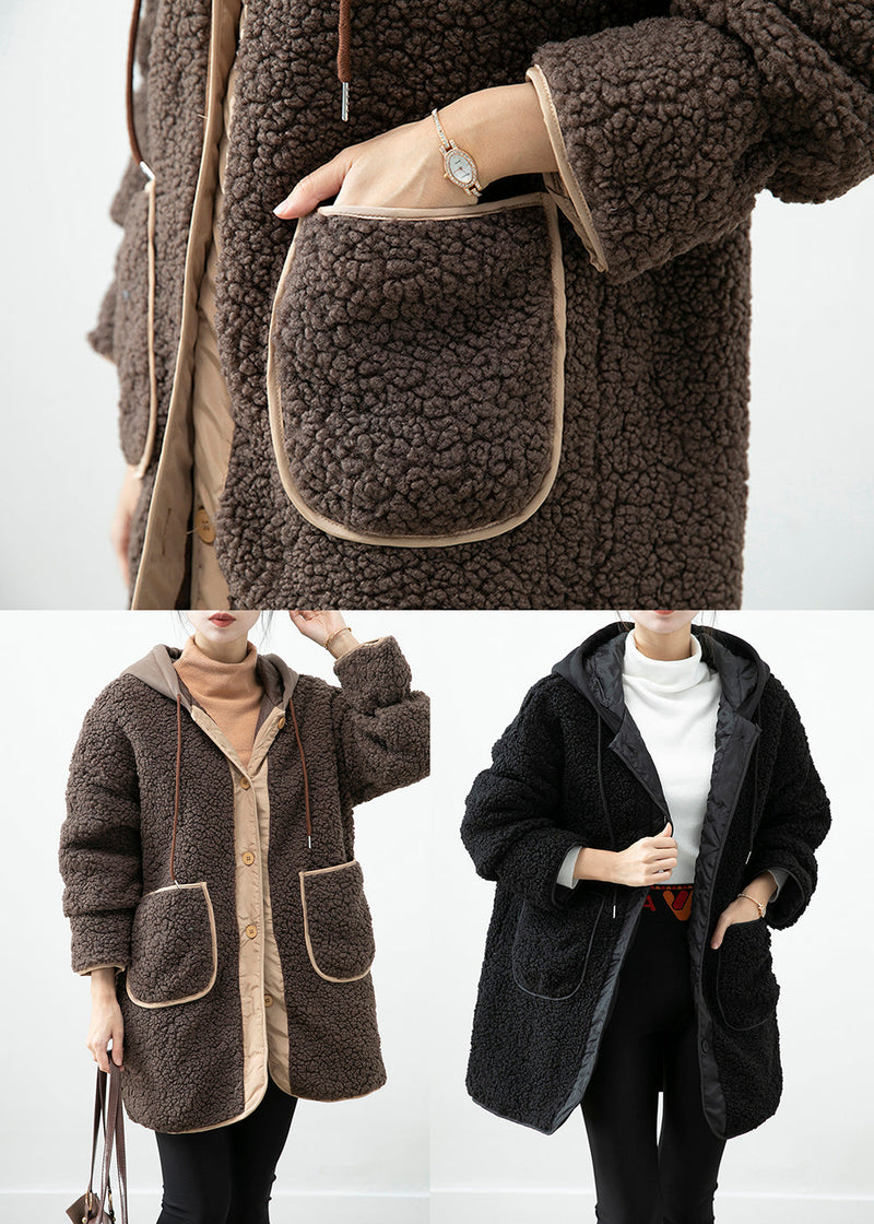 Effortlessly Elegant Coat with a Timeless Design