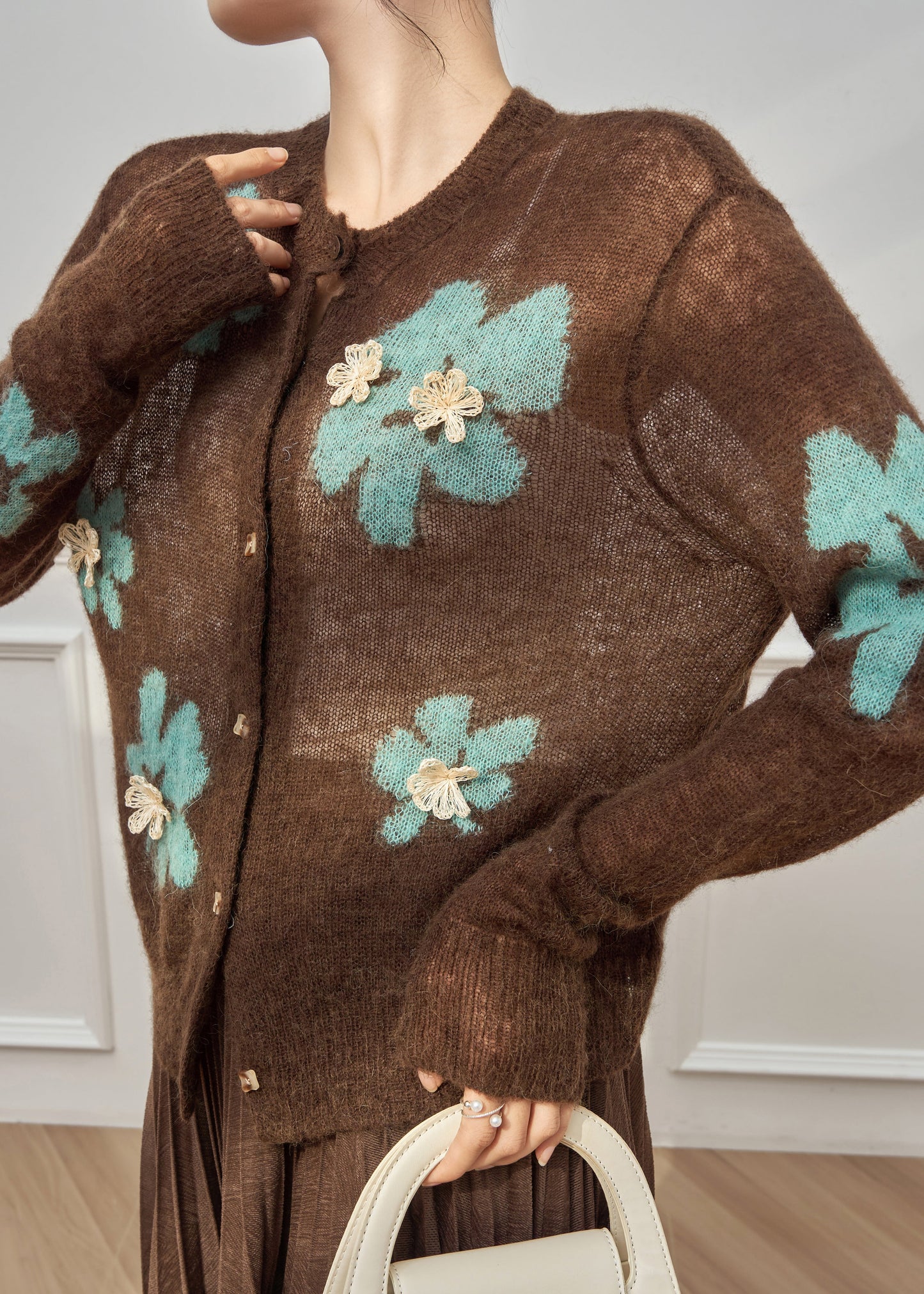 Classic Vintage & Enduringly Stylish Cardigan
