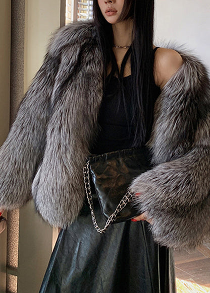 Classic Vintage & Enduringly Stylish Coat