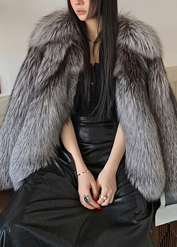 Classic Vintage & Enduringly Stylish Coat