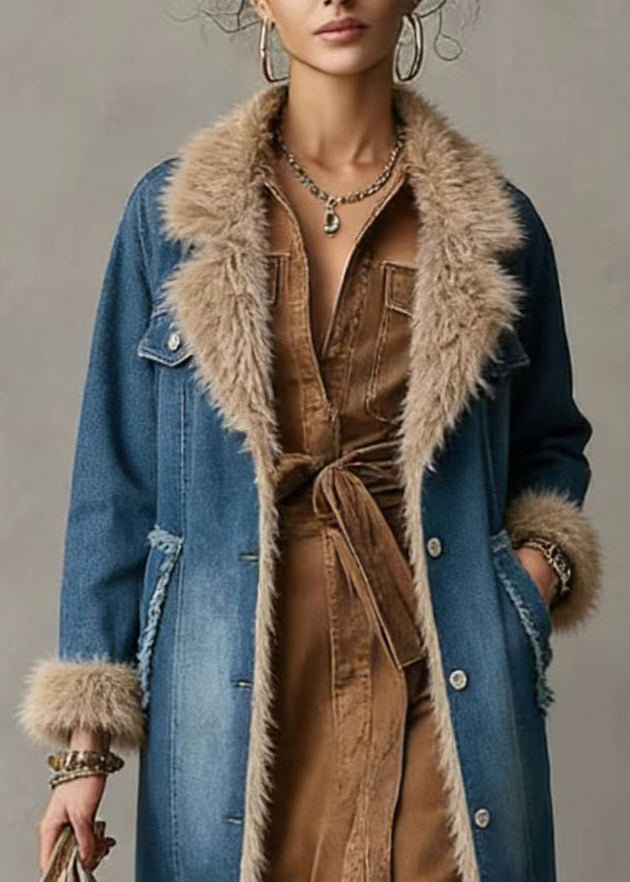 Elegantly Styled Coat for Everyday Wear