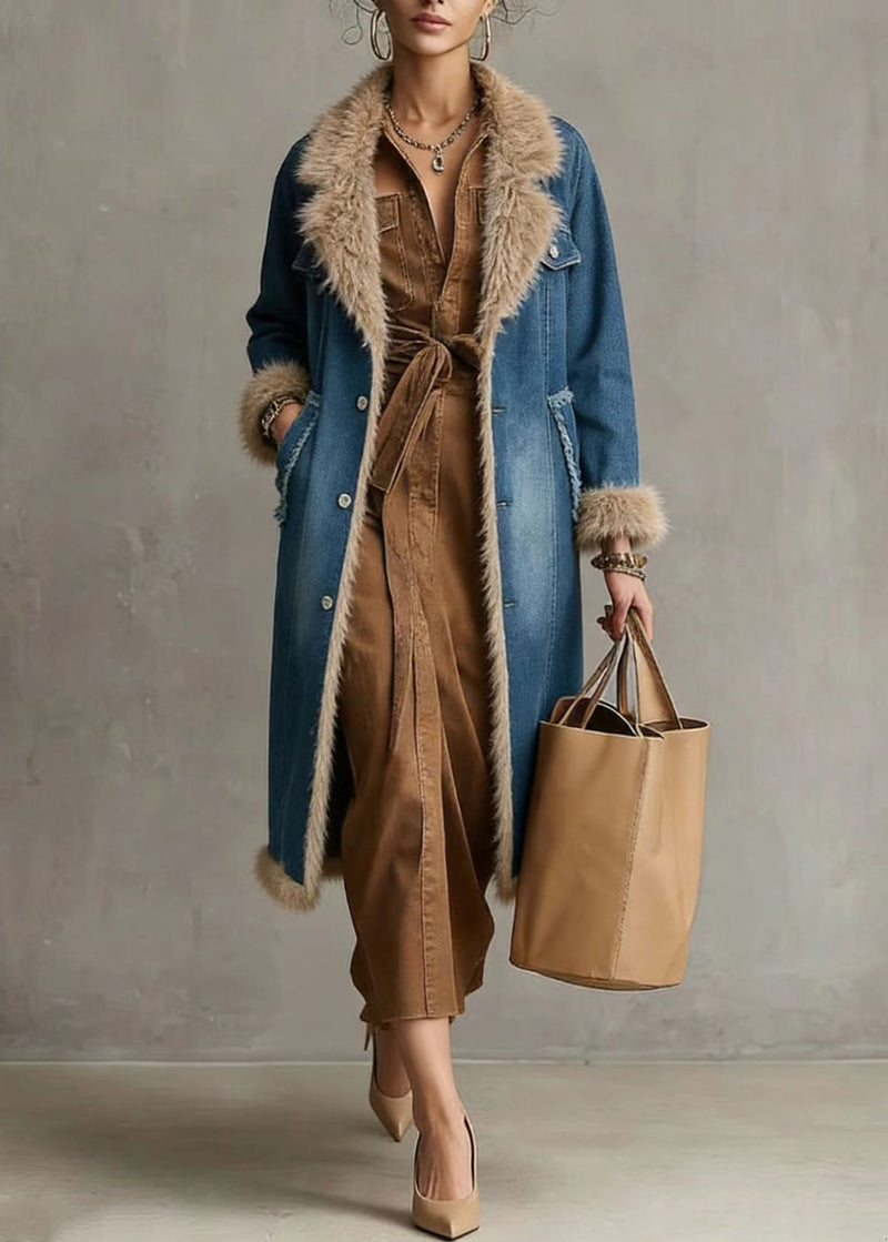 Elegantly Styled Coat for Everyday Wear