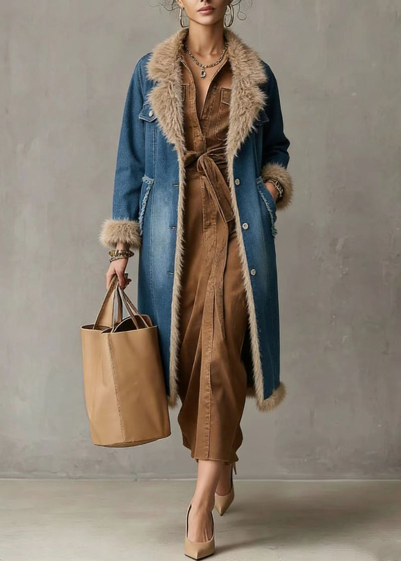 Elegantly Styled Coat for Everyday Wear