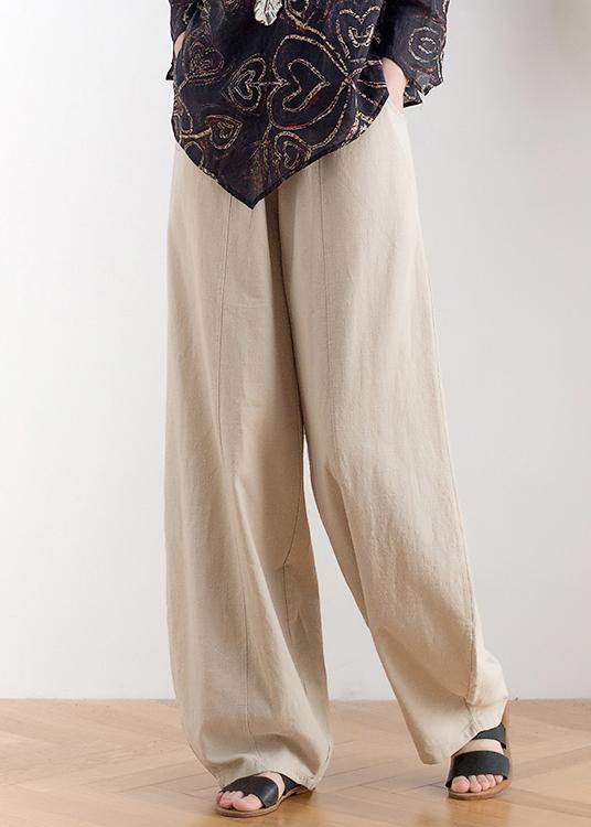 Effortlessly Elegant Pants with a Timeless Design