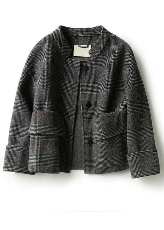 Gracefully Styled Coat for Any Occasion