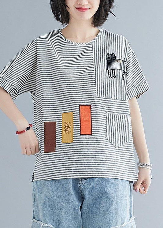 A Vintage Style Top with Delicate Timeless Details