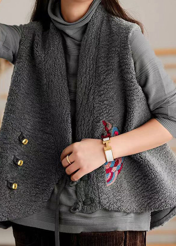 Beautifully Finished Garment in a Timeless Design