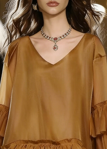 Well Tailored Dress with a Graceful Silhouette