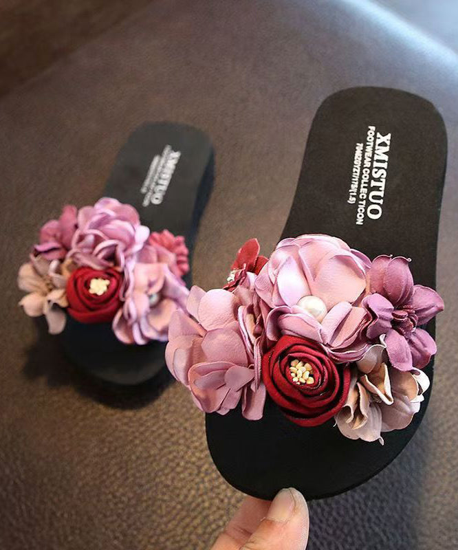 Graceful Orthopedic Sandals for Modern Look