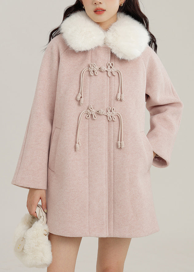 Gracefully Styled Coat for Any Occasion