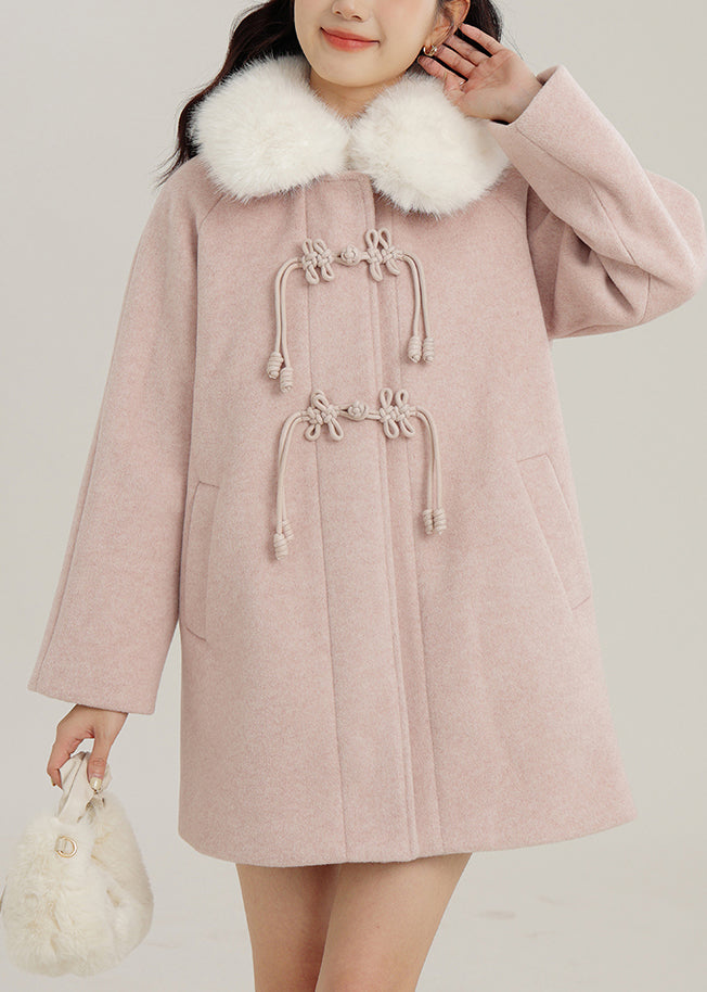 Gracefully Styled Coat for Any Occasion
