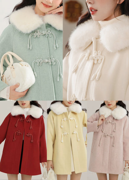 Gracefully Styled Coat for Any Occasion