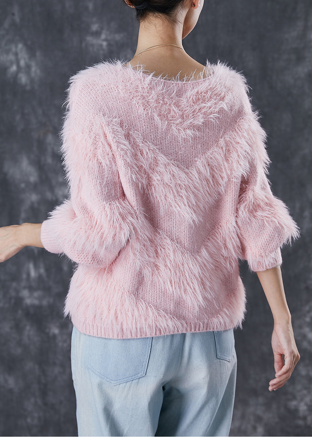 Beautifully Finished Sweater in a Timeless Design