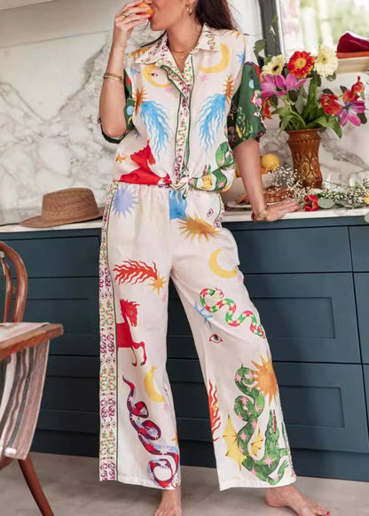 Effortlessly Elegant Pants with a Timeless Design