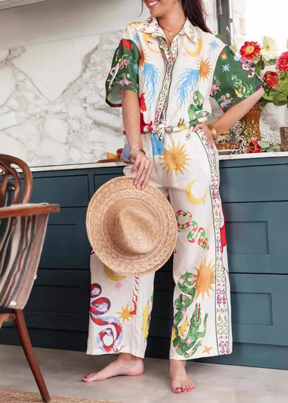 Effortlessly Elegant Pants with a Timeless Design