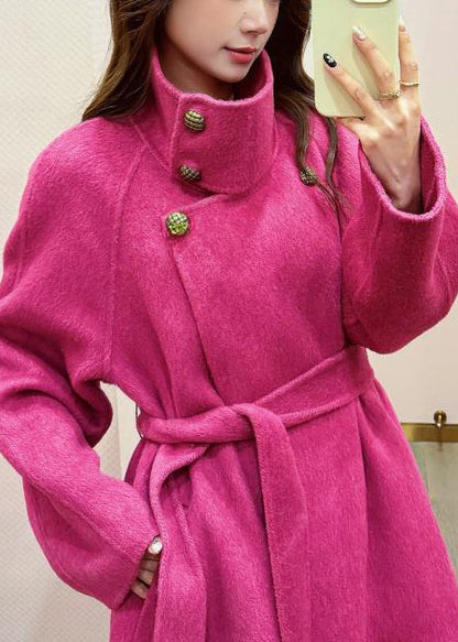Beautifully Finished Coat in a Timeless Design