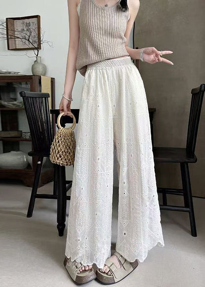 Classic Vintage Pants with a Flattering Fit