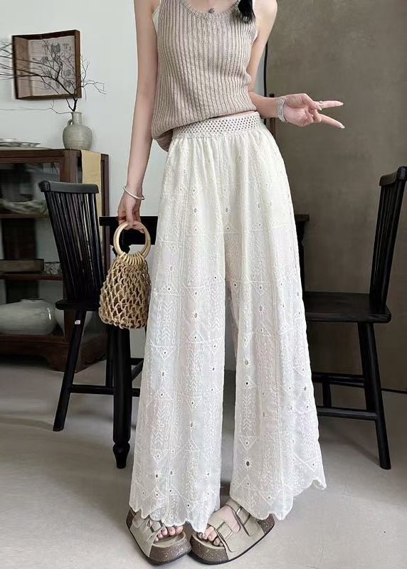 Classic Vintage Pants with a Flattering Fit