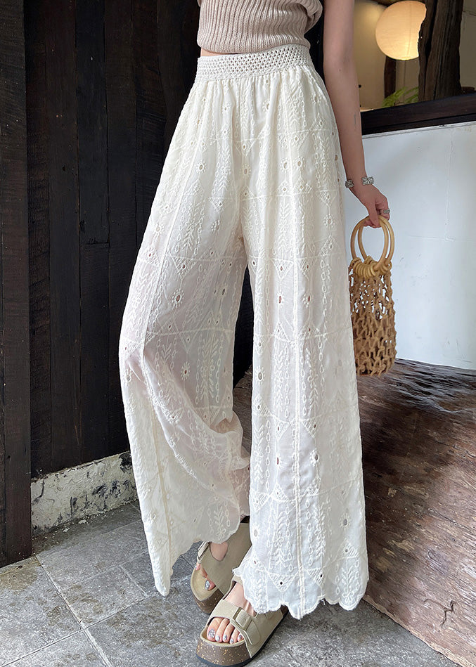 Classic Vintage Pants with a Flattering Fit