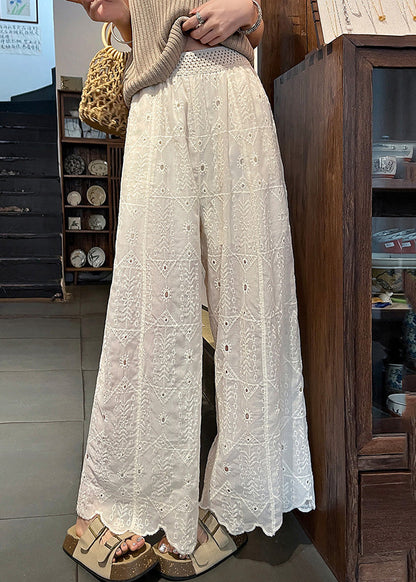 Classic Vintage Pants with a Flattering Fit