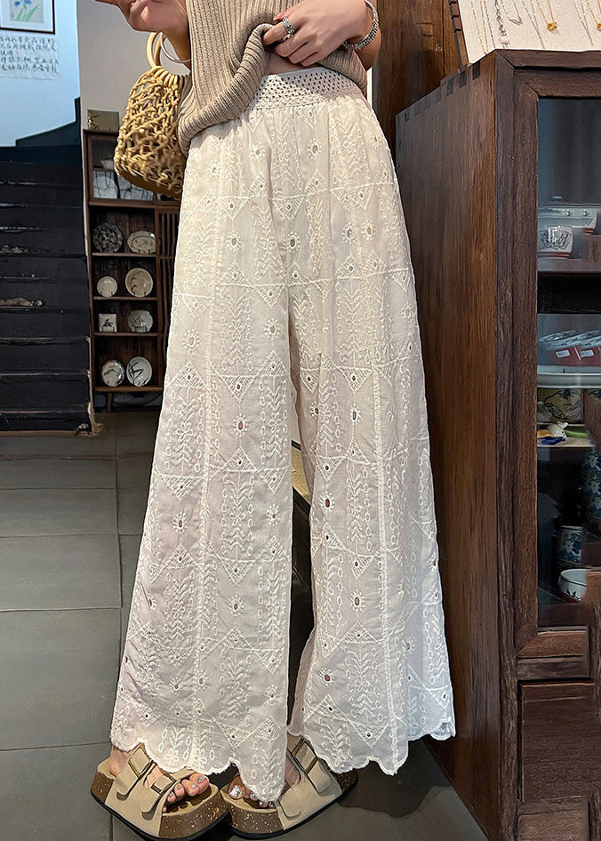 Classic Vintage Pants with a Flattering Fit