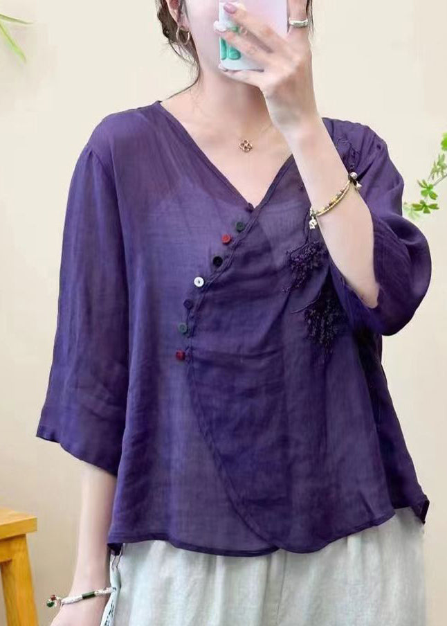 A Vintage Style Blouse with Delicate Timeless Details