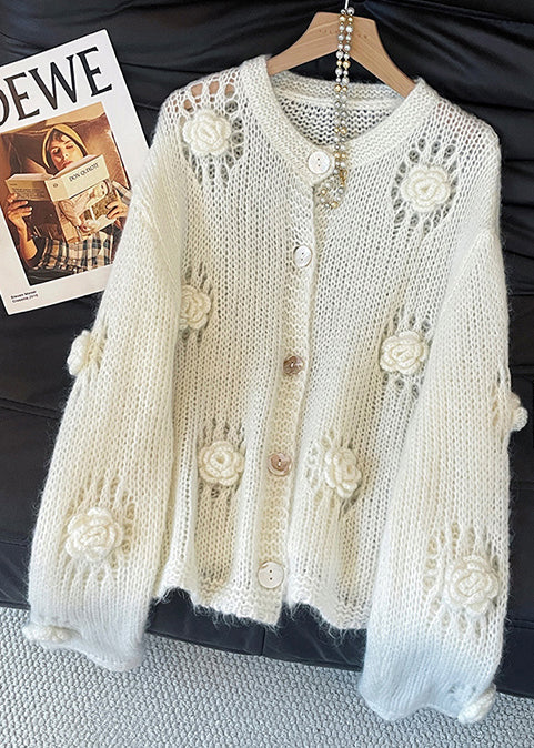Gracefully Styled Cardigan for Any Occasion