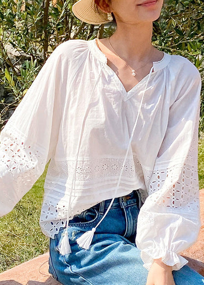 Classic Vintage Shirt with a Flattering Fit