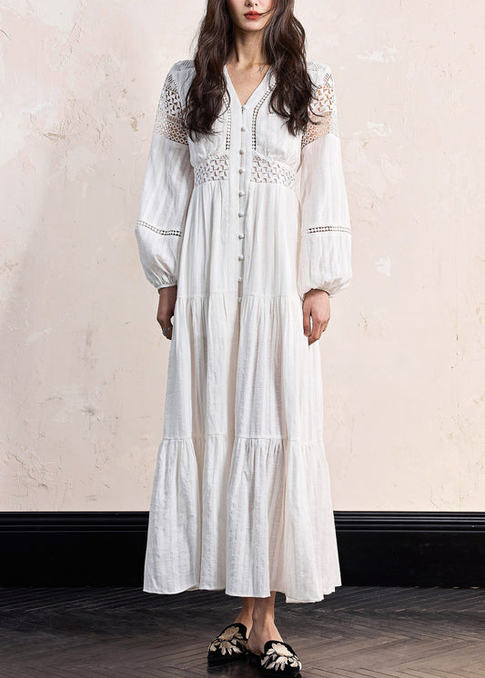 Effortlessly Elegant Blouse with a Timeless Design