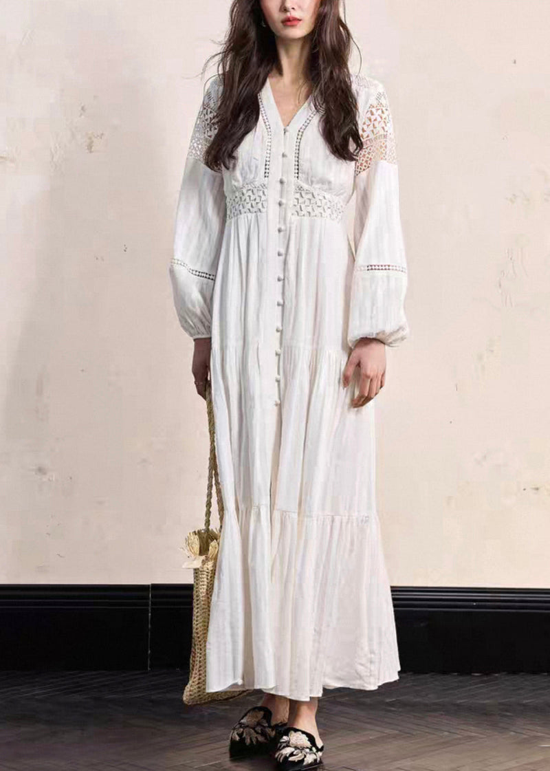 Effortlessly Elegant Blouse with a Timeless Design